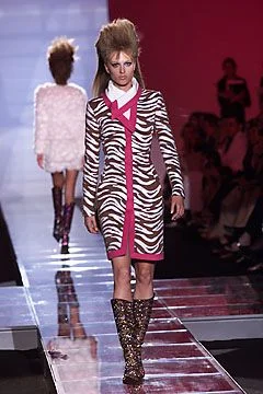 Look 19